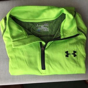 Under Armour three-quarter zip running top (sz m)